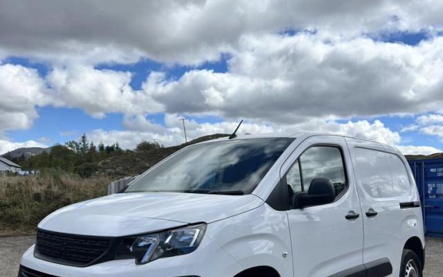 Peugeot Partner Van